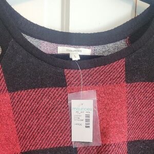 Maurices Womens Red and Black Checkered Crewneck Sweater